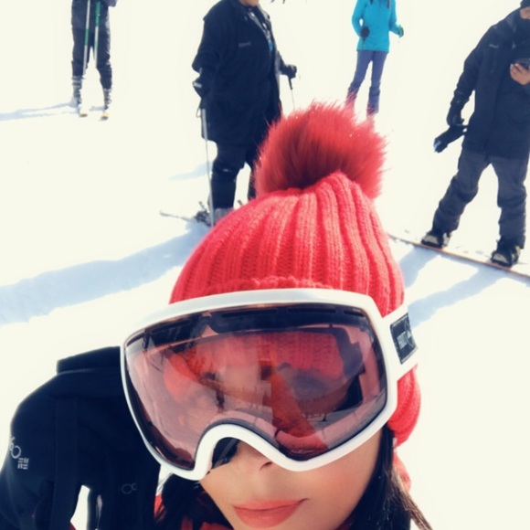 Meet your Posher, Blanca - Picture 1 of 1